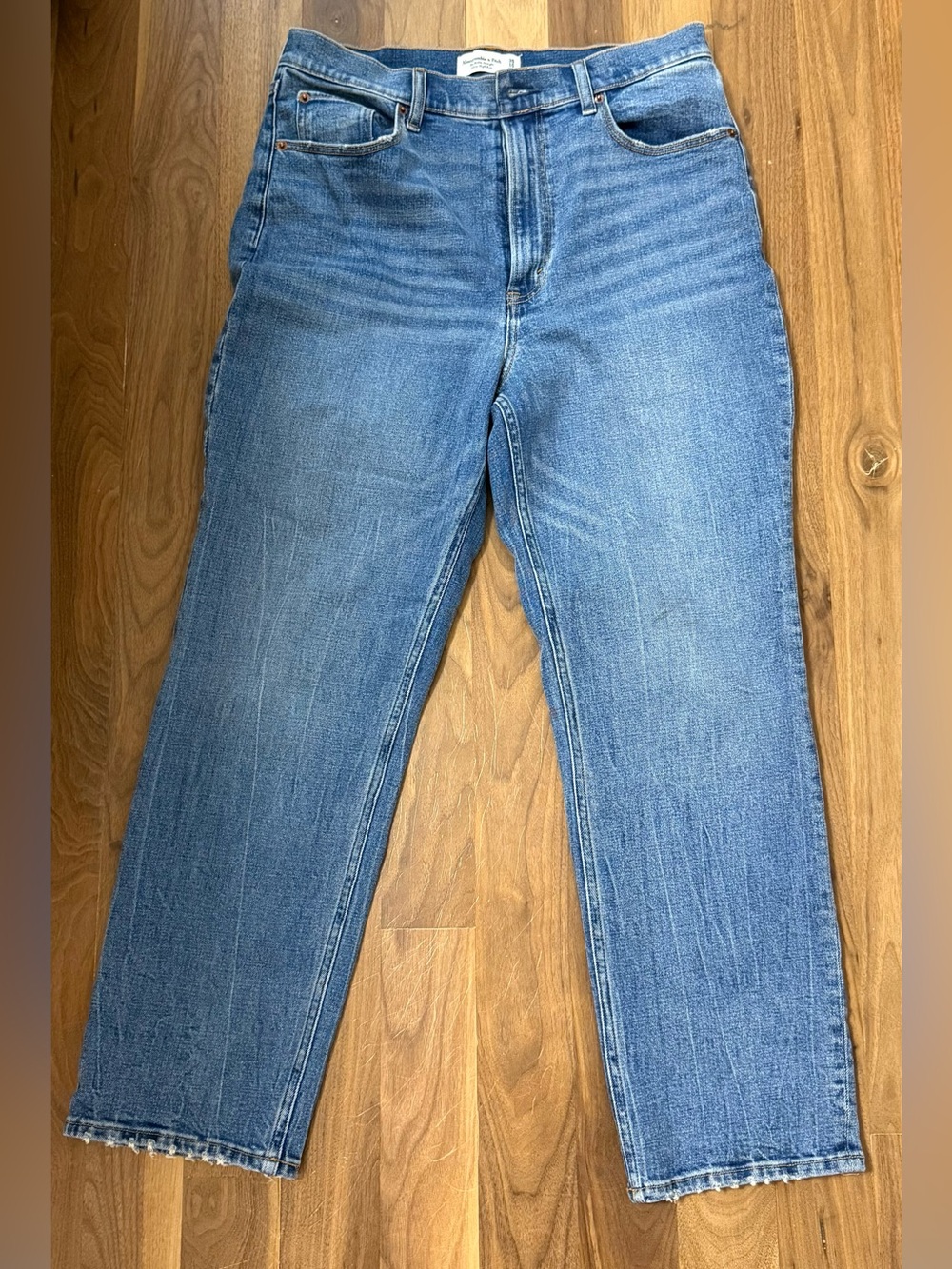 Abercrombie & Fitch Light Blue Straight-Leg Women's Jeans
